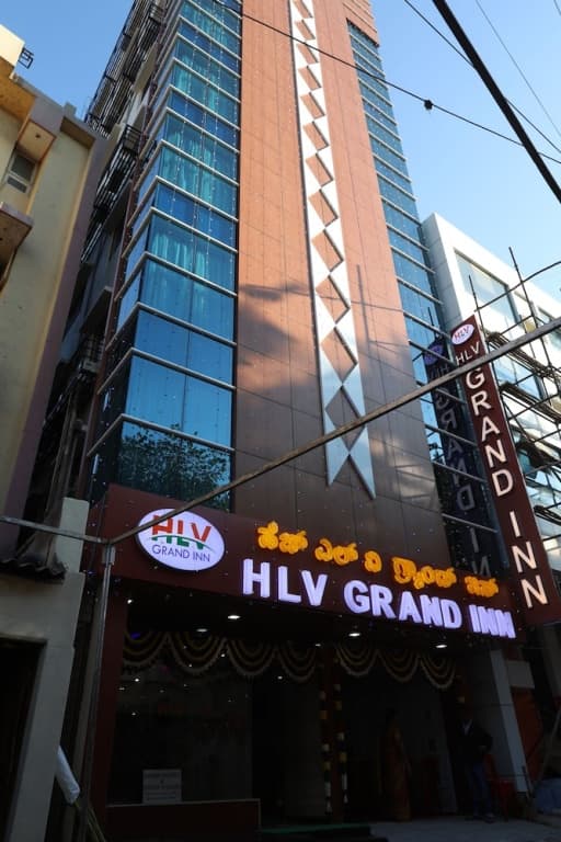 HLV Grand Inn