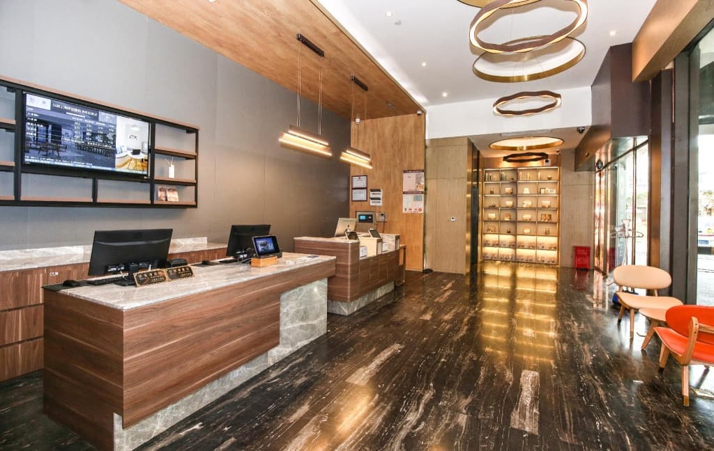 Hanting Hotel Shanghai Shaanxi South Road Metro Station