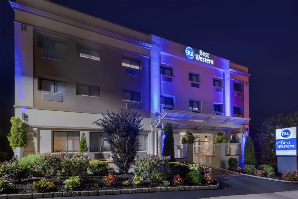 Best Western Roslyn-Long Island Hotel