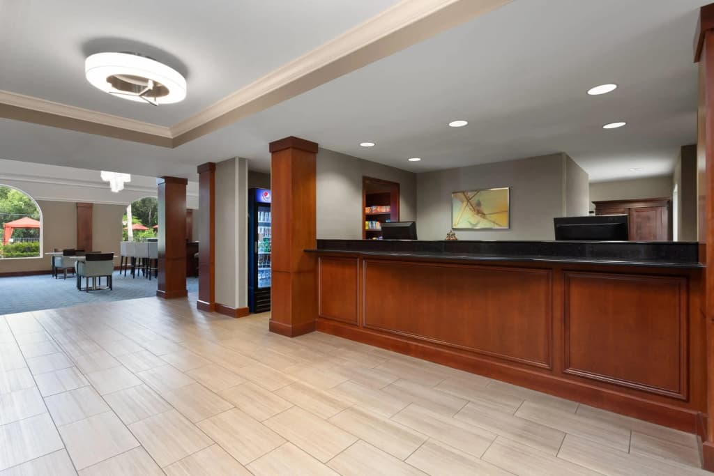 Hawthorn Extended Stay by Wyndham Naples