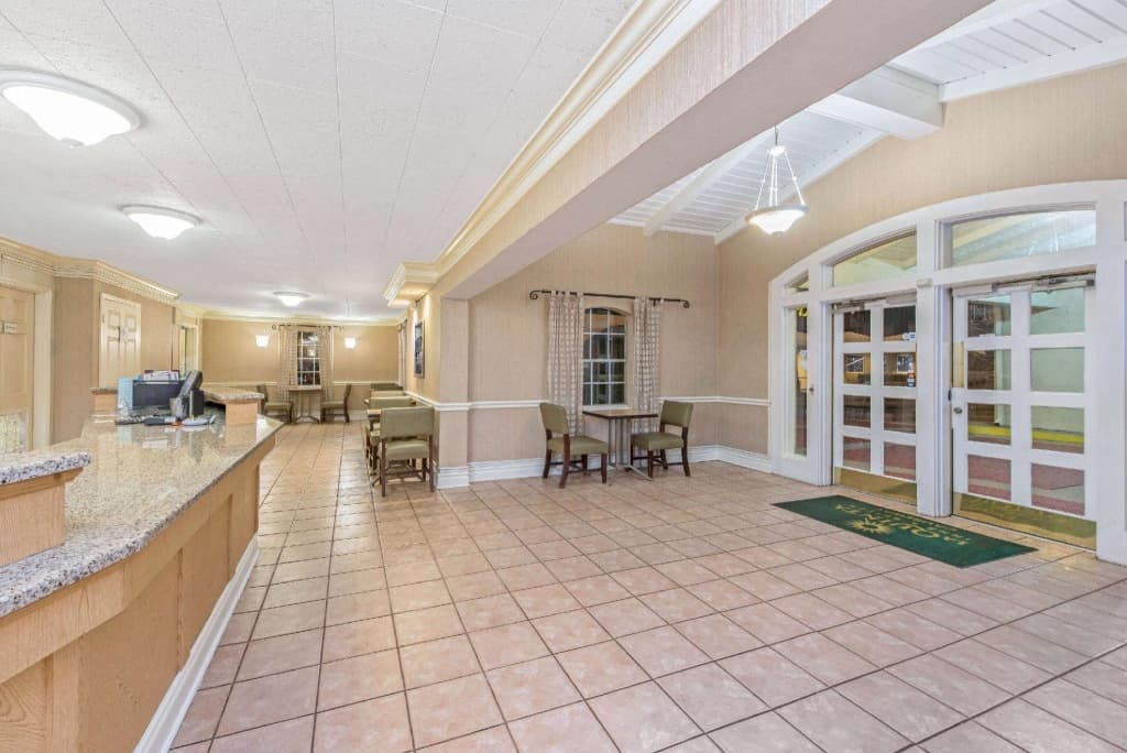 La Quinta Inn by Wyndham New Orleans Causeway