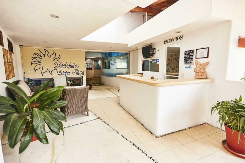 Hotel Suites Ixtapa Plaza