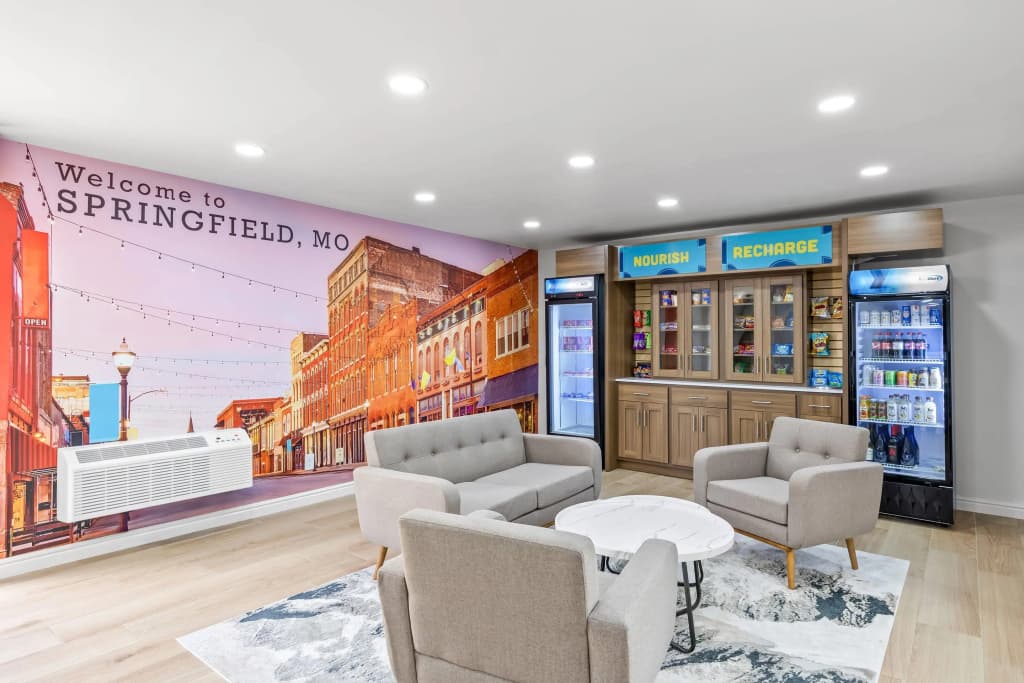 Super 8 by Wyndham Springfield/Battlefield