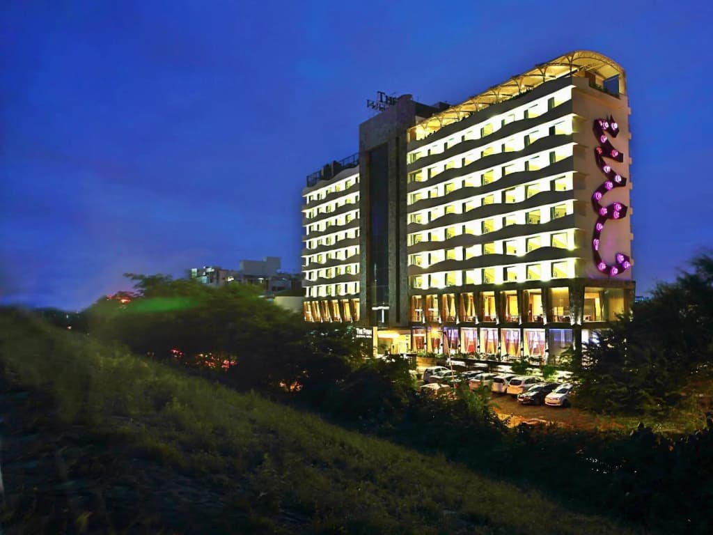 Fortune Select SG Highway Ahmedabad
