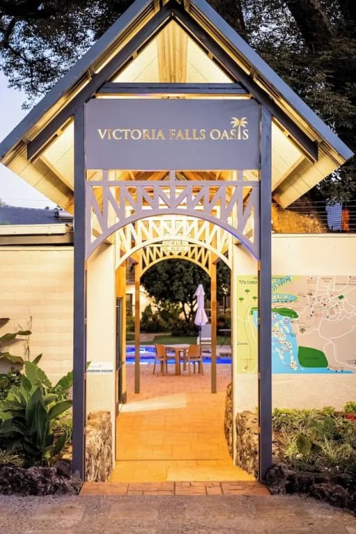 Victoria Falls Oasis Hotel