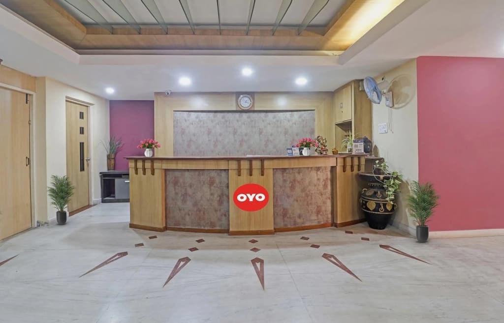 OYO 88286 Hotel Padmini