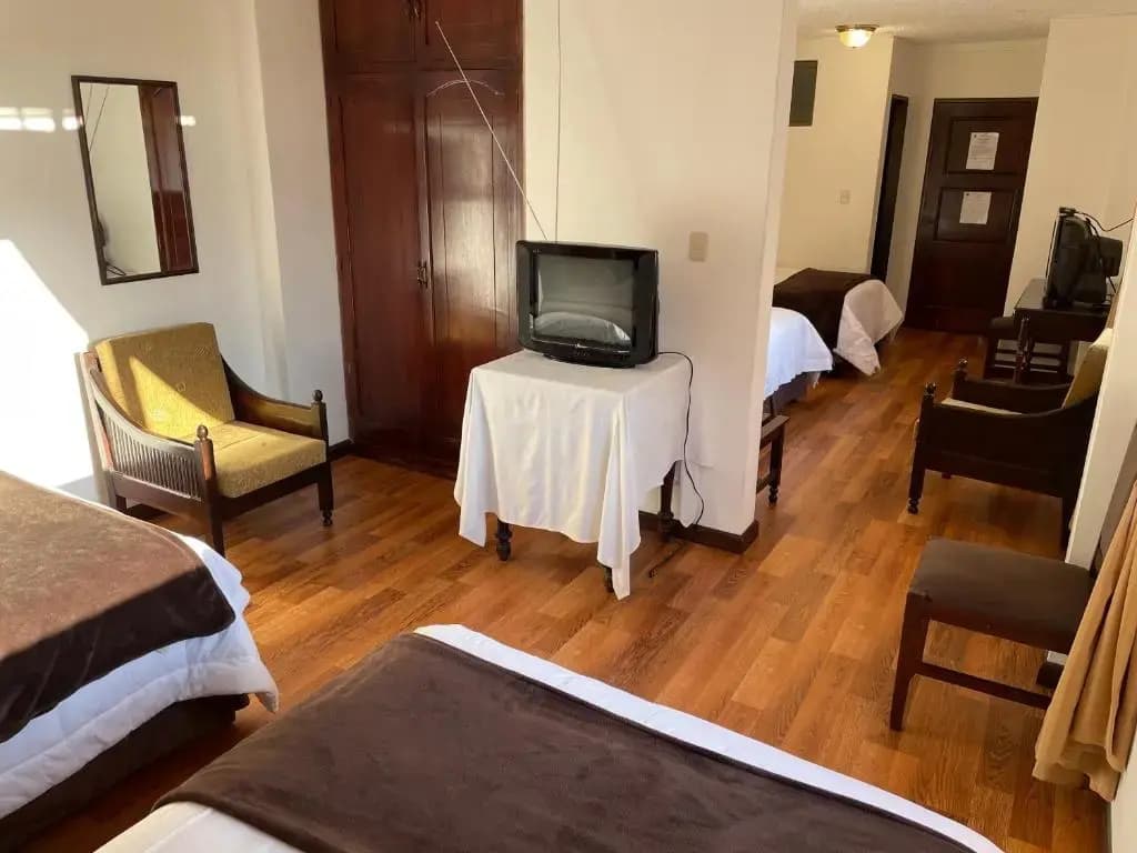 Hotel Atahualpa