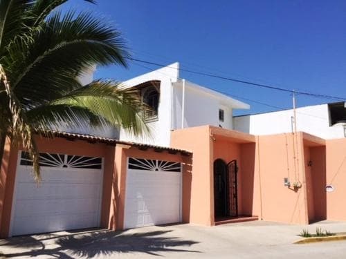Casa las Flores