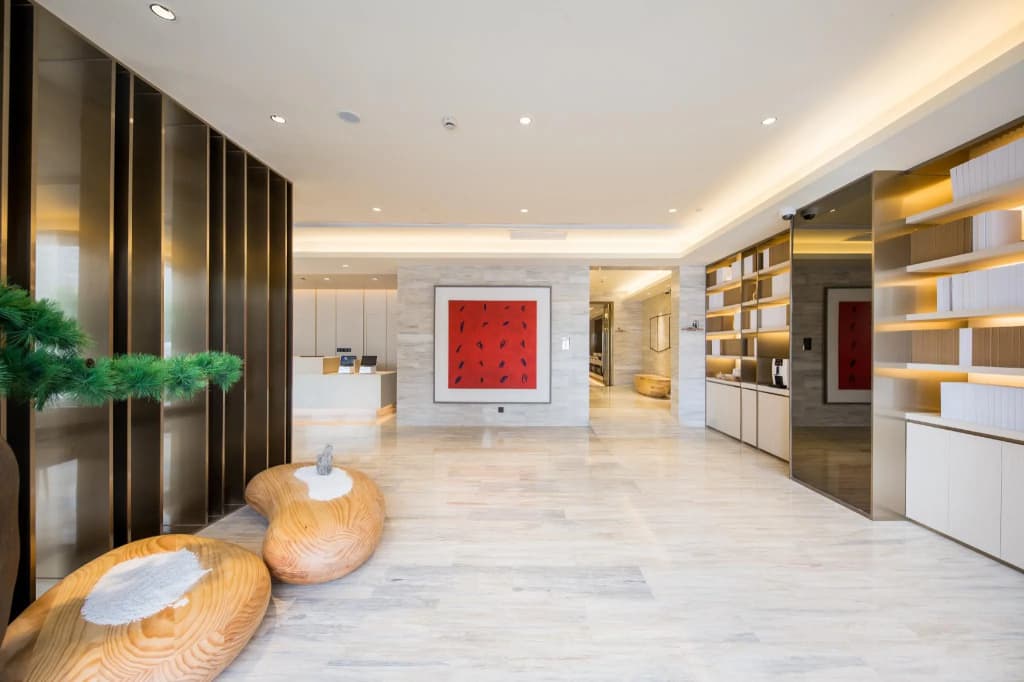 Ji Hotel (The Bund Shanghai, East Jinling Road)