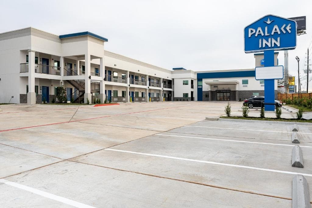 Palace Inn Blue Iah East