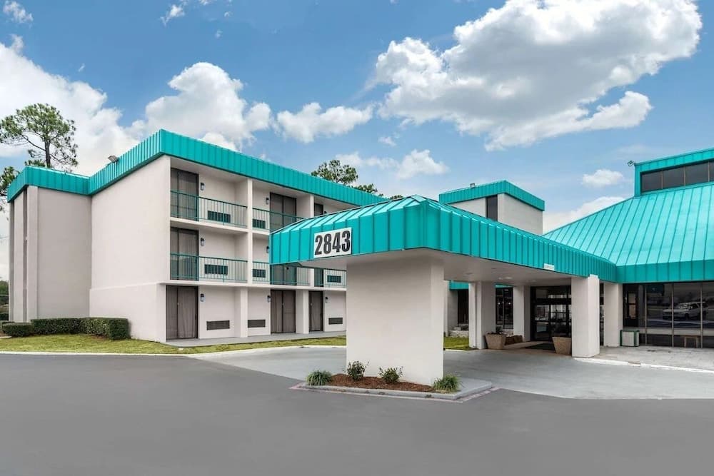 Stay Express Inn & Suites Tyler