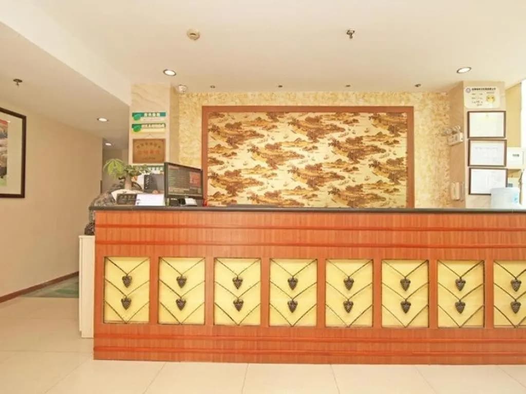 GreenTree Alliance Shanghai Bund Yuyuan Hotel