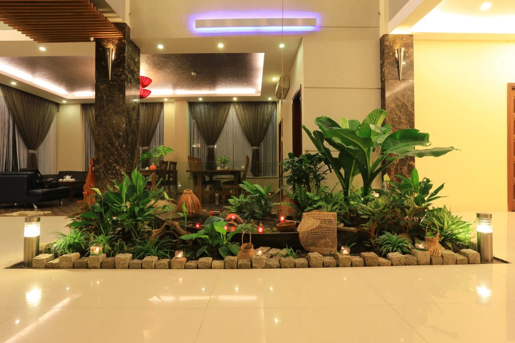 Valentine Hotel