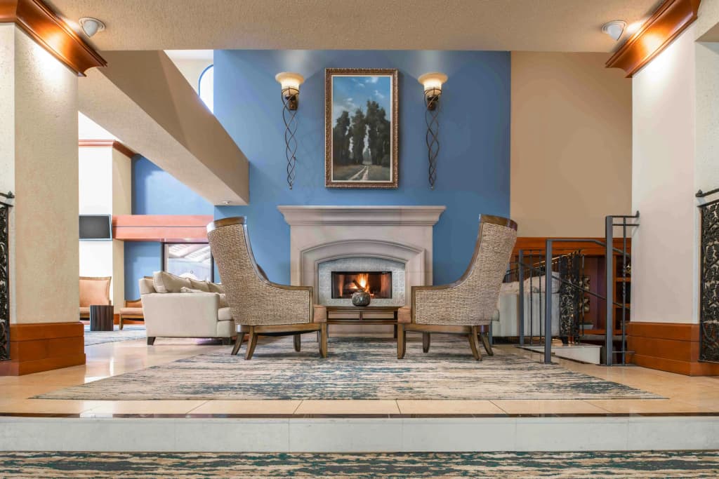 DoubleTree by Hilton Sonoma - Wine Country