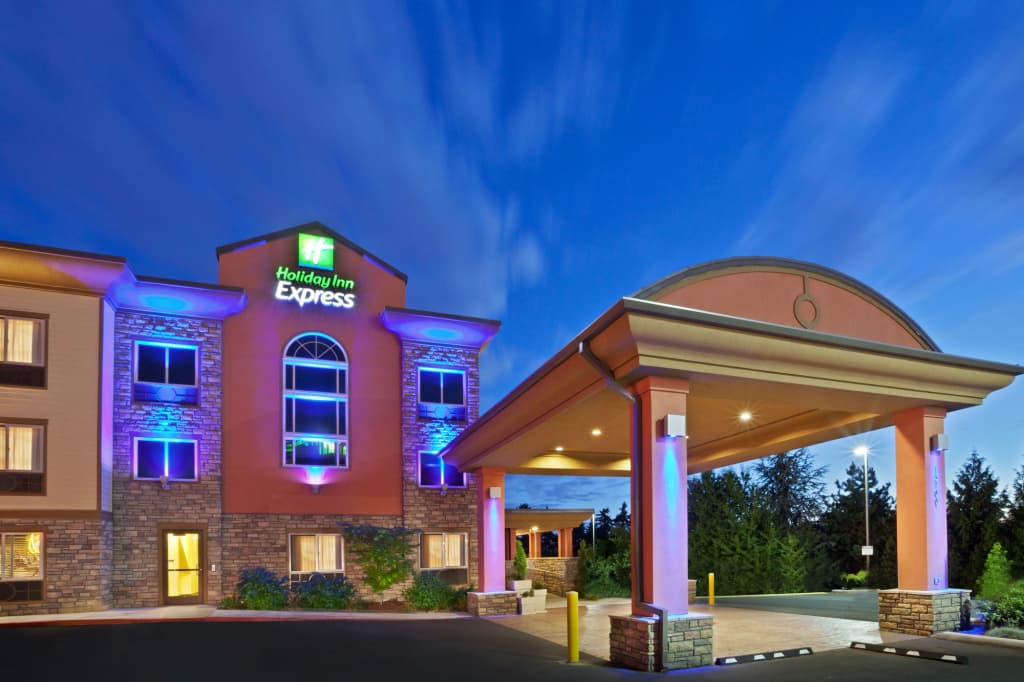 Holiday Inn Express Portland South-Lake Oswego by IHG, Tigard & Washington Square
