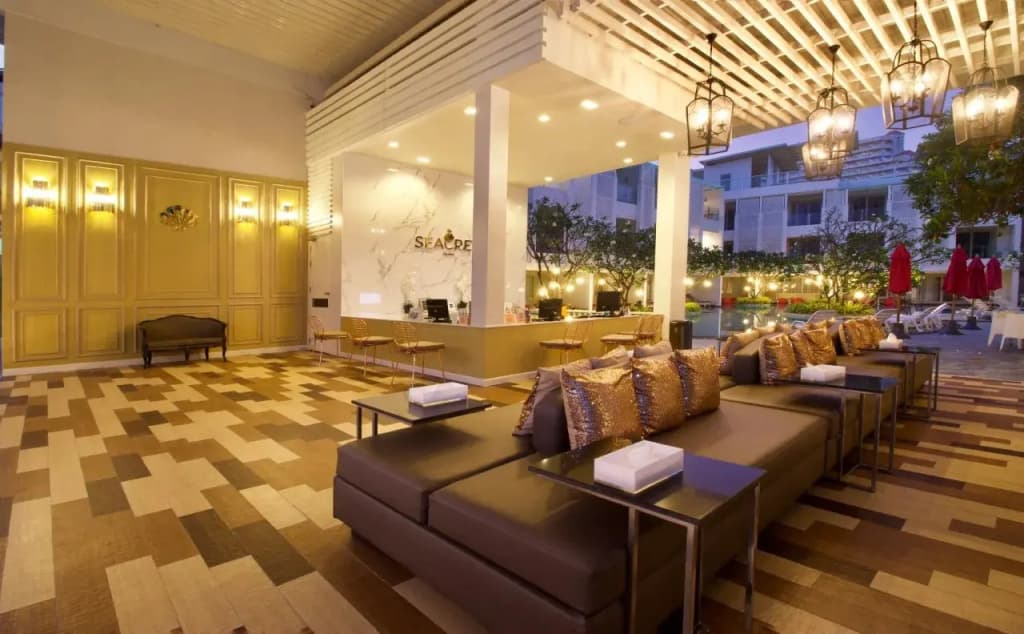 The Sea - Cret Hua Hin