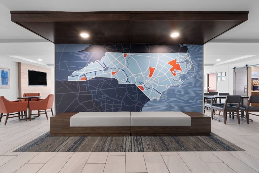 Holiday Inn Express Winston-Salem