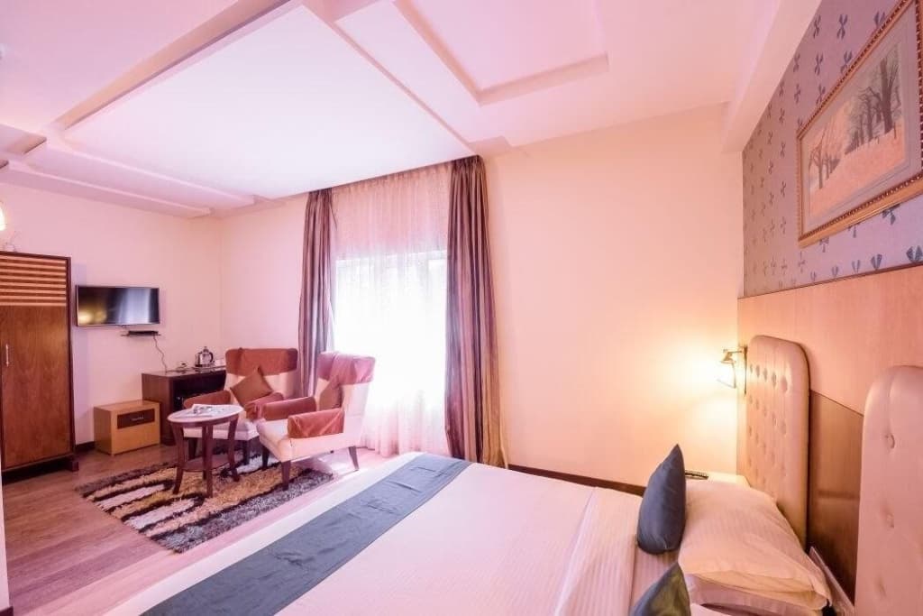 Silicrest Hotel