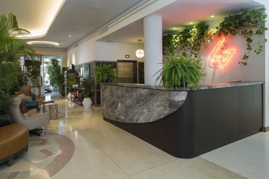 Hotel Rendale Miami Beach