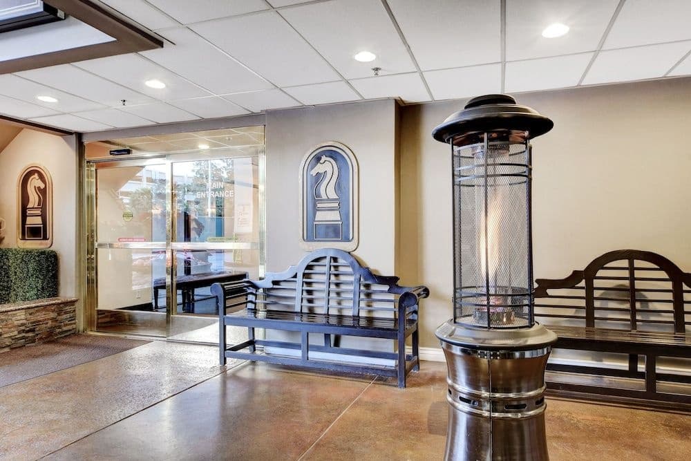 StripViewSuites at Jockey Club
