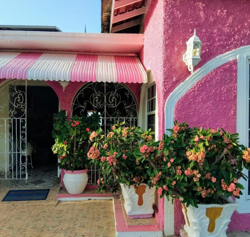 Pink Hibiscus Villa