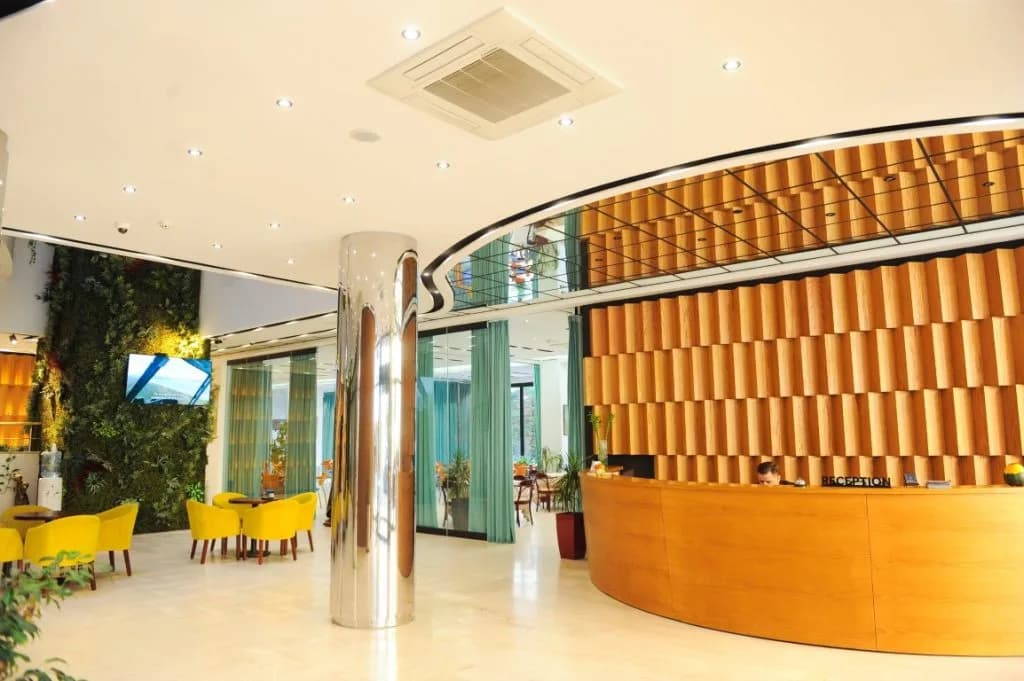 Hotel Leonardo
