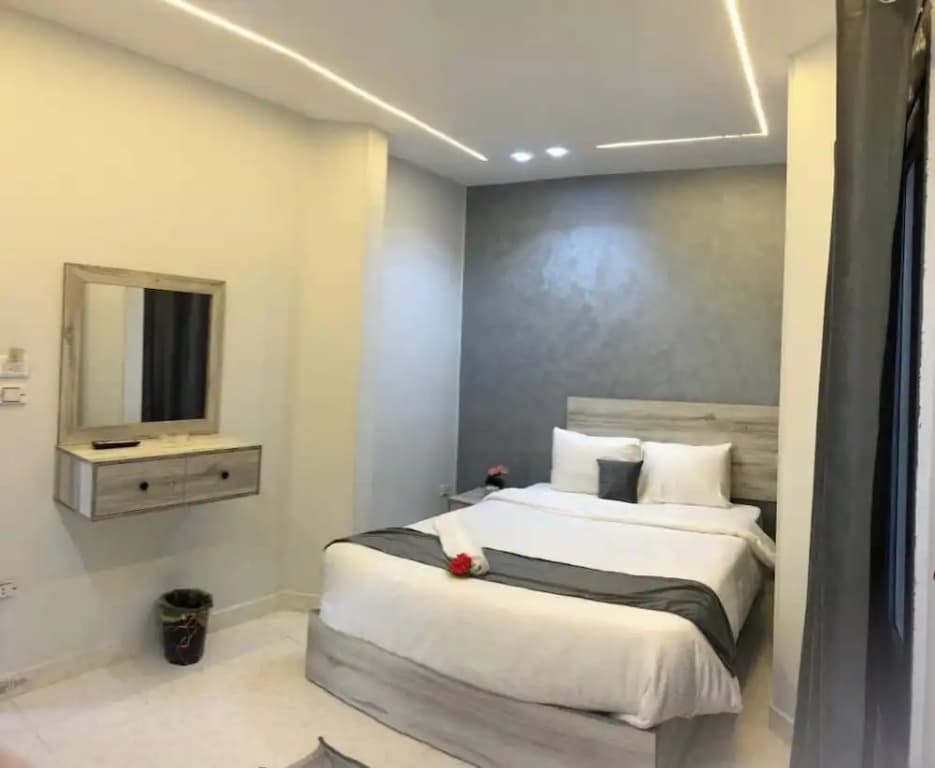 Garden City House Hotel