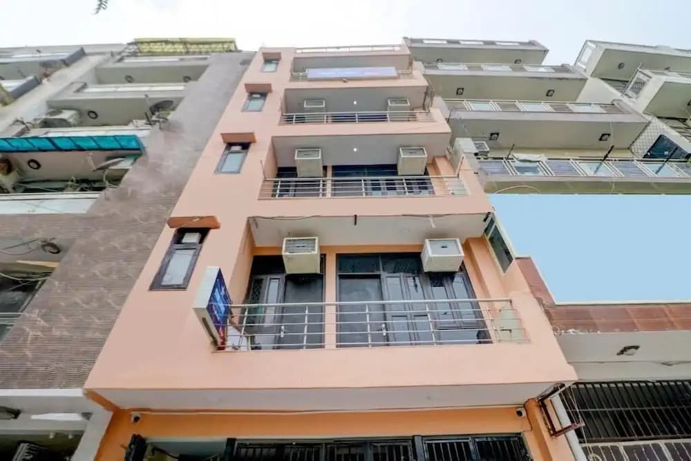 Hotel Star Light Near Nizamuddin Station