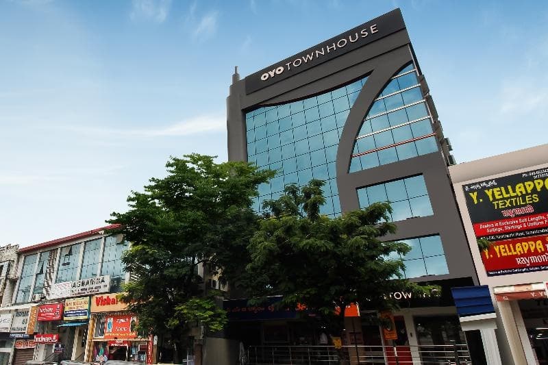 OYO Townhouse 77018 Gangothri