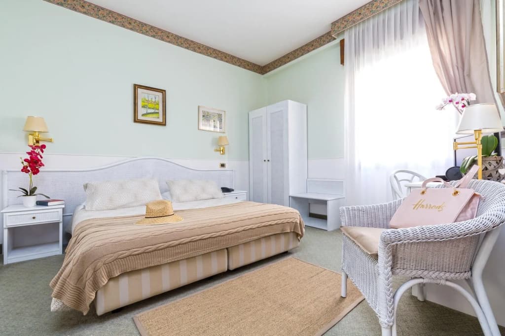 Villa Tiziana Hotel