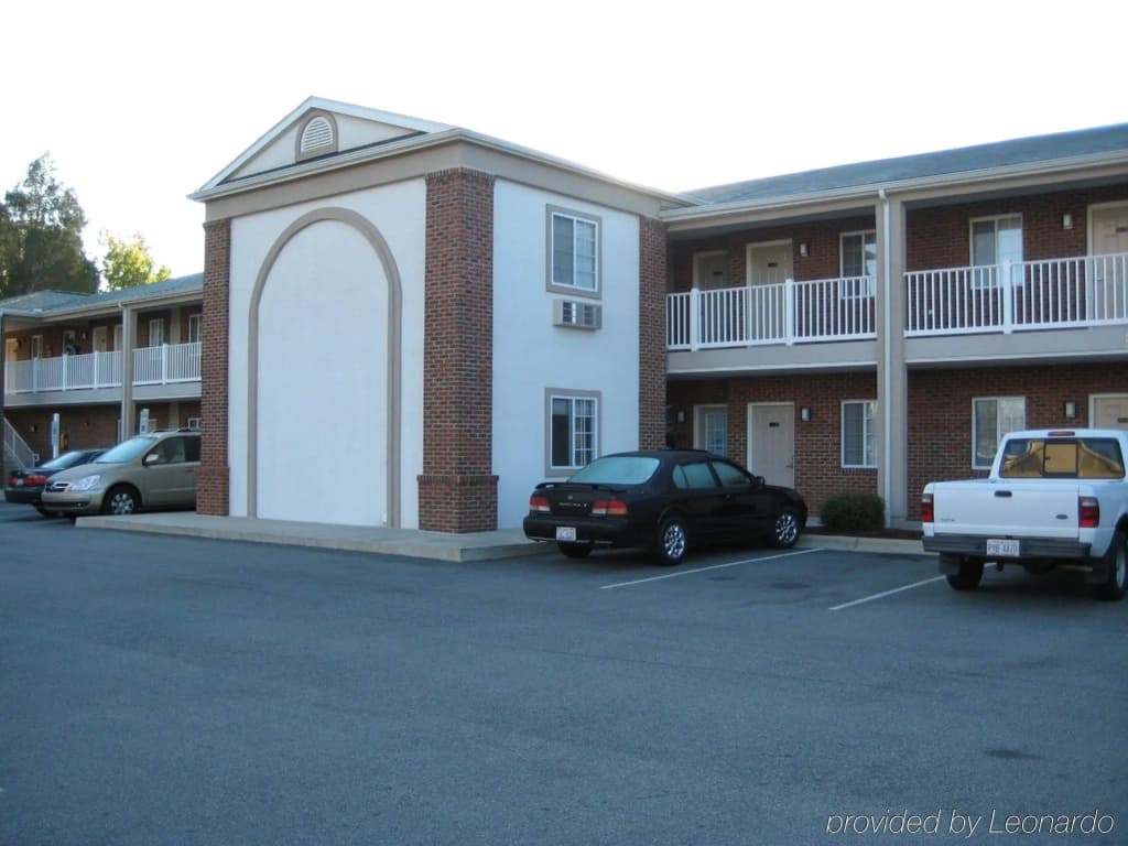 Affordable Suites Burlington