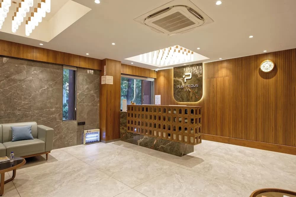 Hotel Plenteous Inn