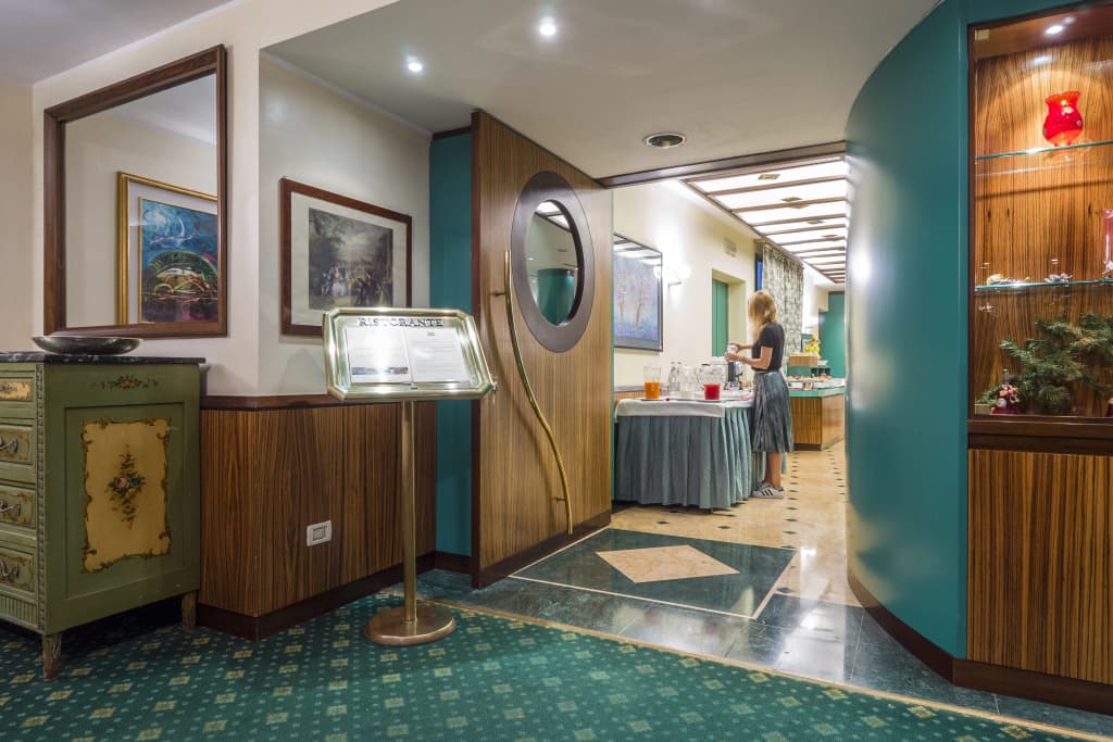 Hotel Carrobbio