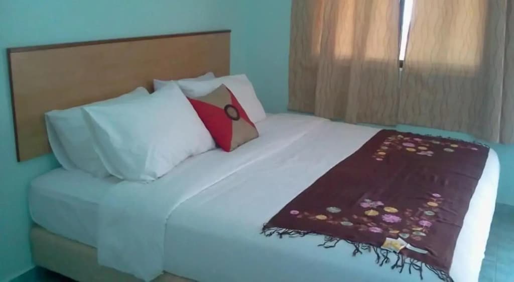 Rose Inn Motel