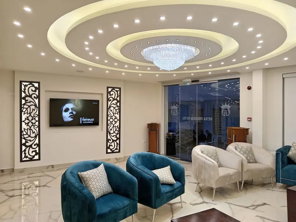 Petra Premium Hotel