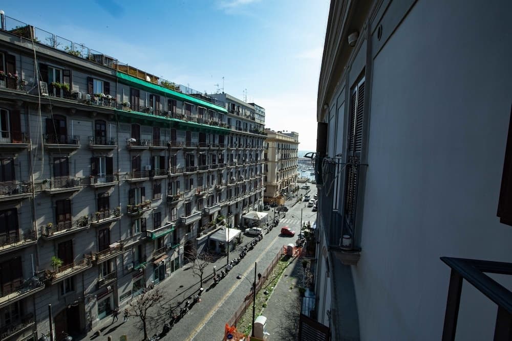 La Corte Dei Borboni