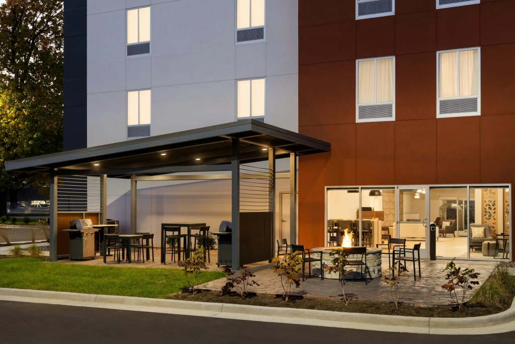Avid Hotel West Memphis