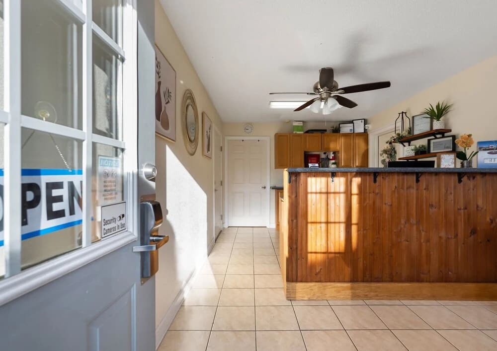 Affordable Suites Graham