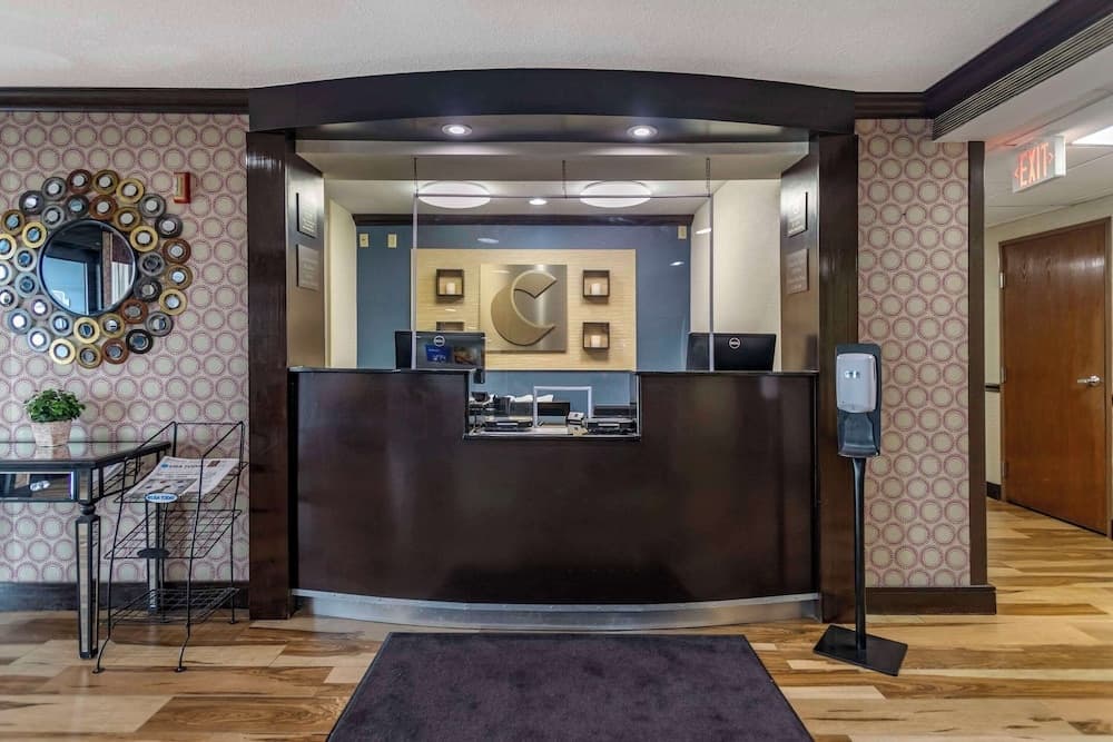 Comfort Inn Tulsa Midtown (Formerly Baymont Inns & Suites Tulsa)