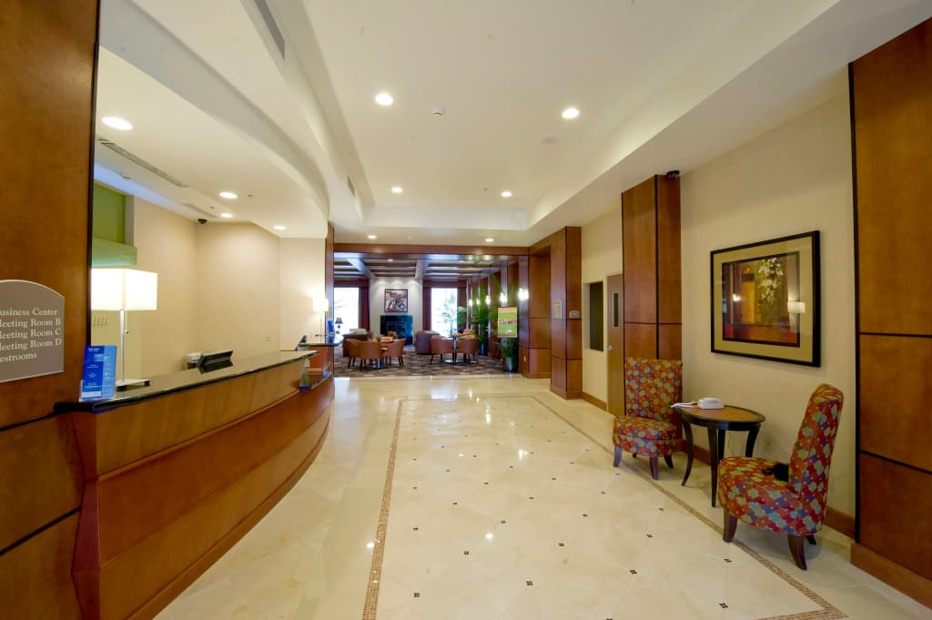Holiday Inn Purdue - Fort Wayne by IHG