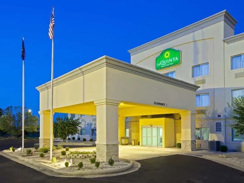Quality Inn & Suites