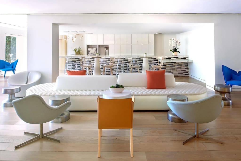 The Valorian West Hollywood, Curio Collection by Hilton