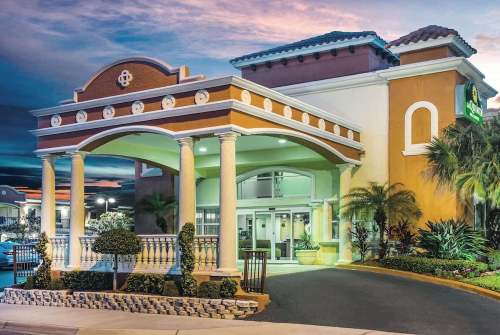 La Quinta Inn & Suites Oceanfront Daytona Beach