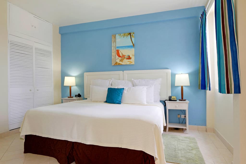 Southern Palms Beach Club