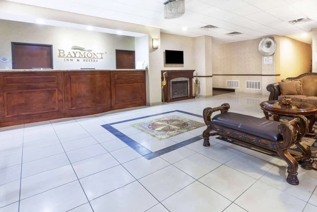 Grander Inn & Suites by IHG