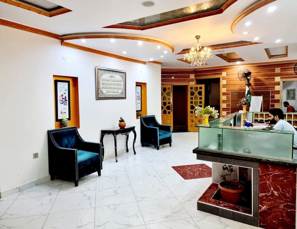 Royal Pakeeza Hotel