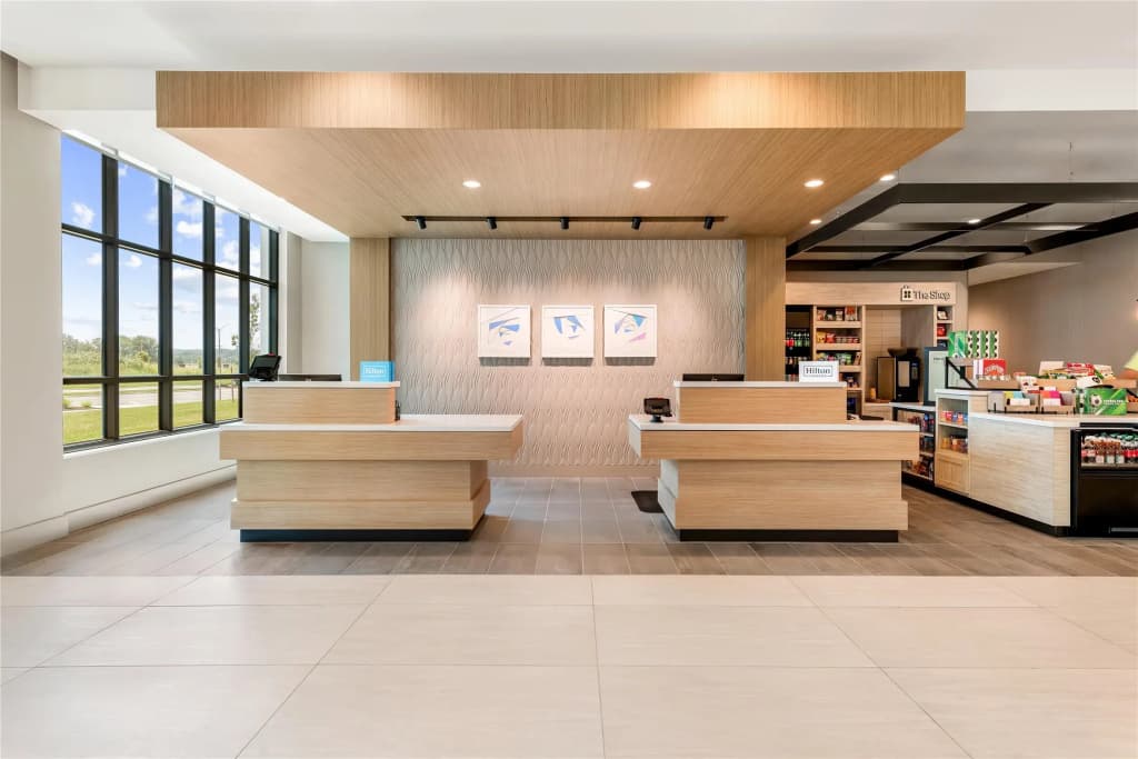 Hilton Garden Inn Kansas City Riverside