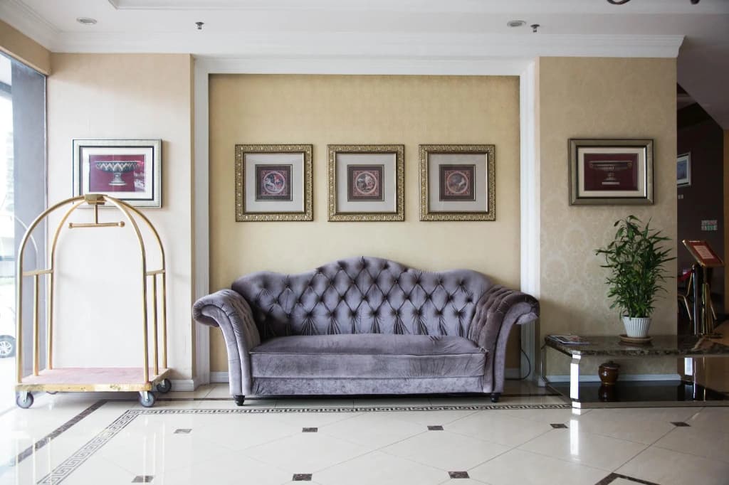 Valenza Hotel & Cafe