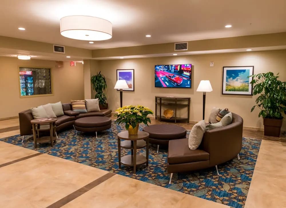 Candlewood Suites - Fairbanks