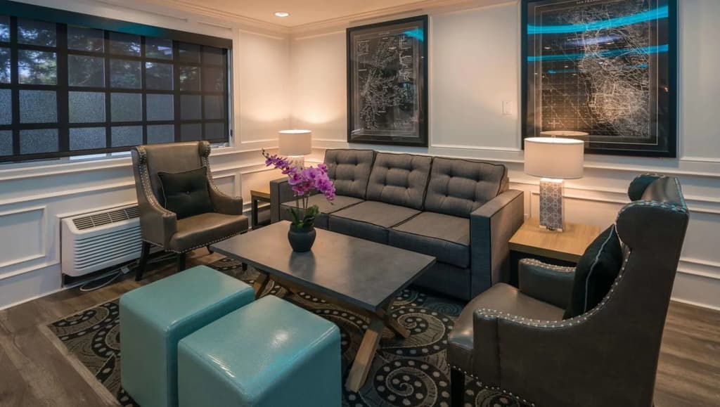 The Row Hotel